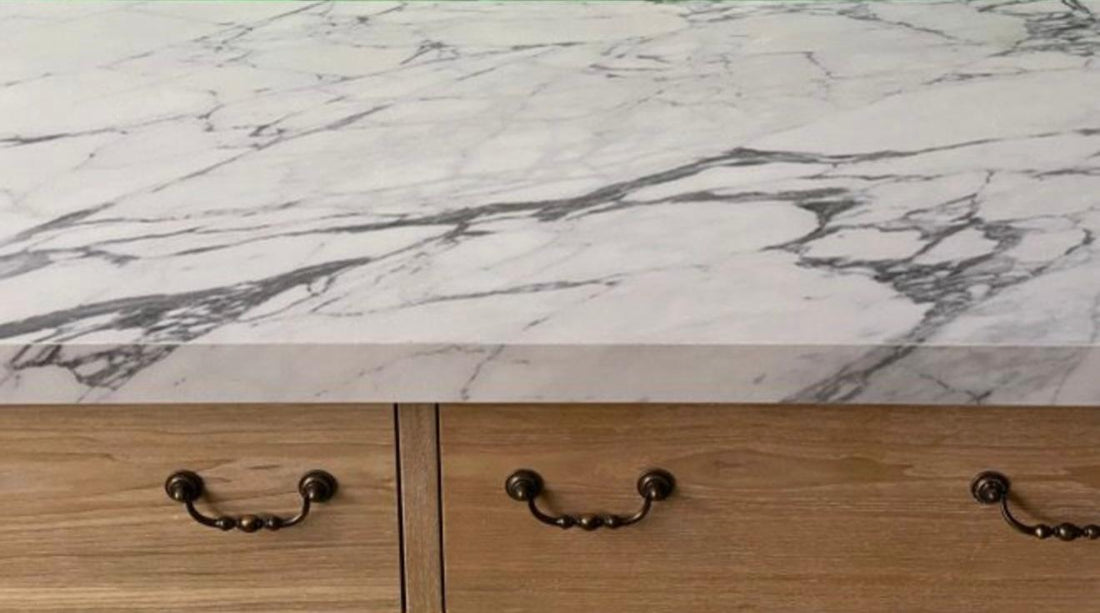Marble sintered stone topped kitchen island - Arasbecato Corchia